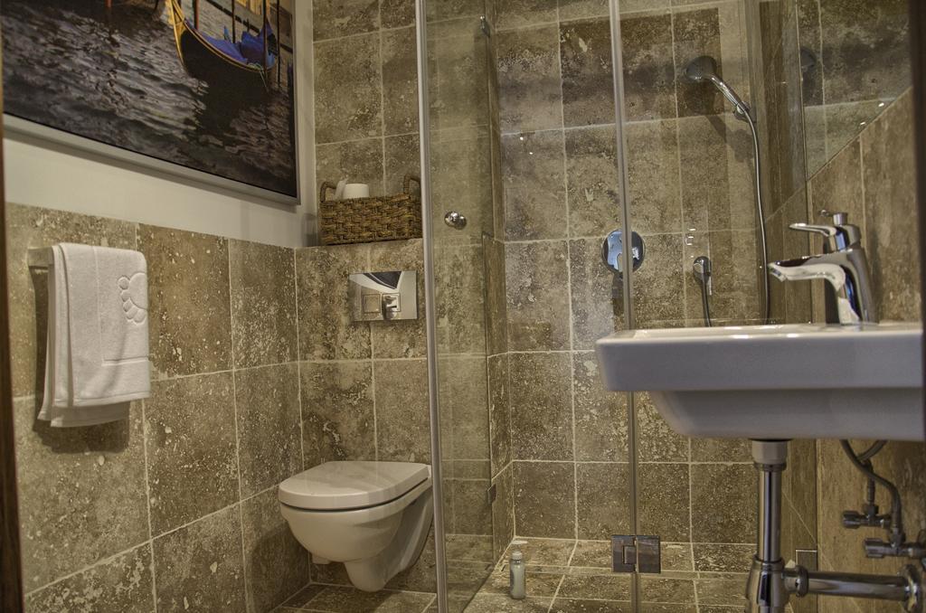 Tartaczna Deluxe Apartments Гданськ Номер фото